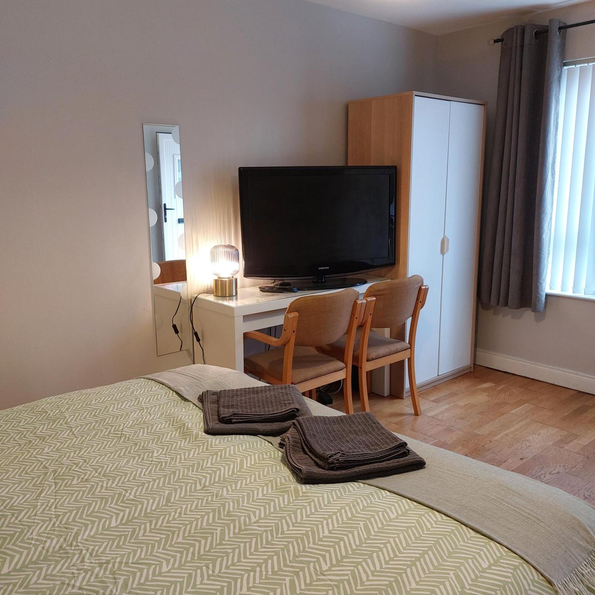 Lawnbrook Town House Hotell Belfast Eksteriør bilde