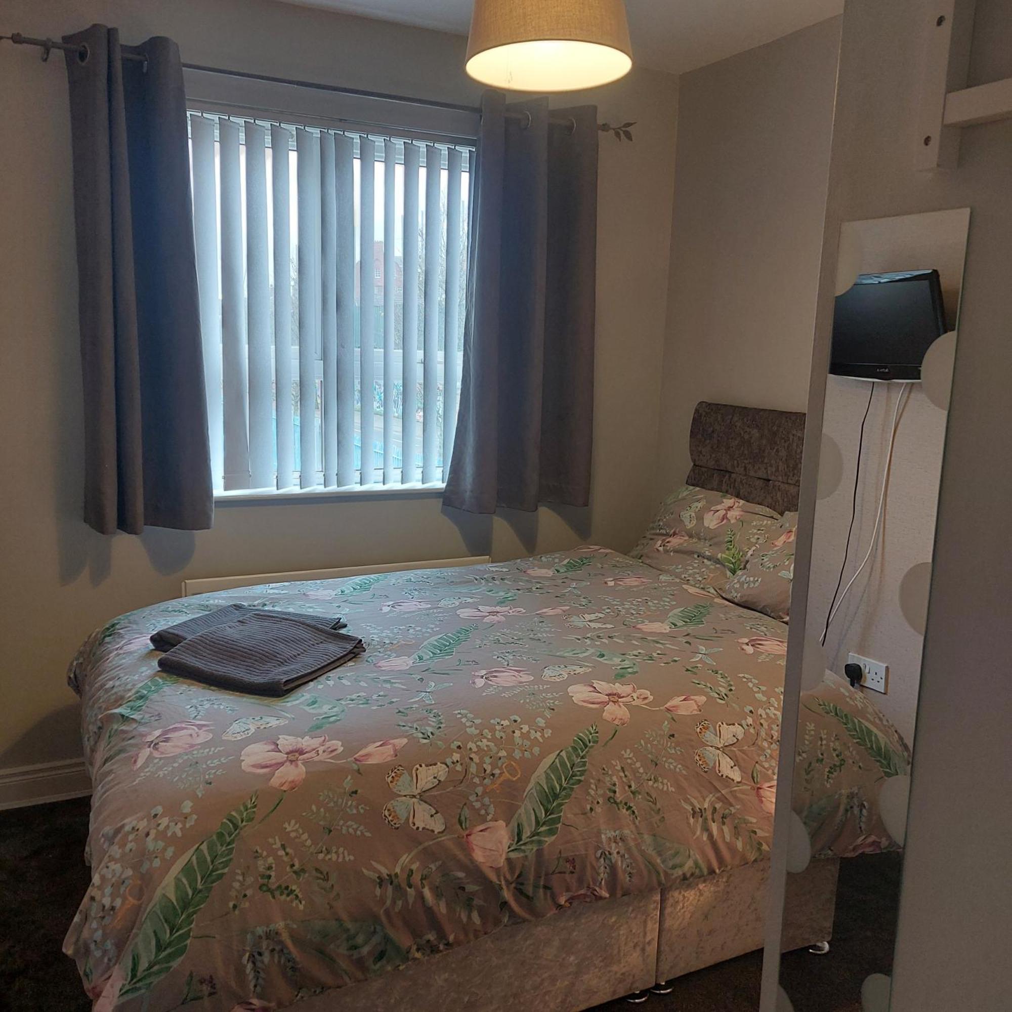 Lawnbrook Town House Hotell Belfast Eksteriør bilde
