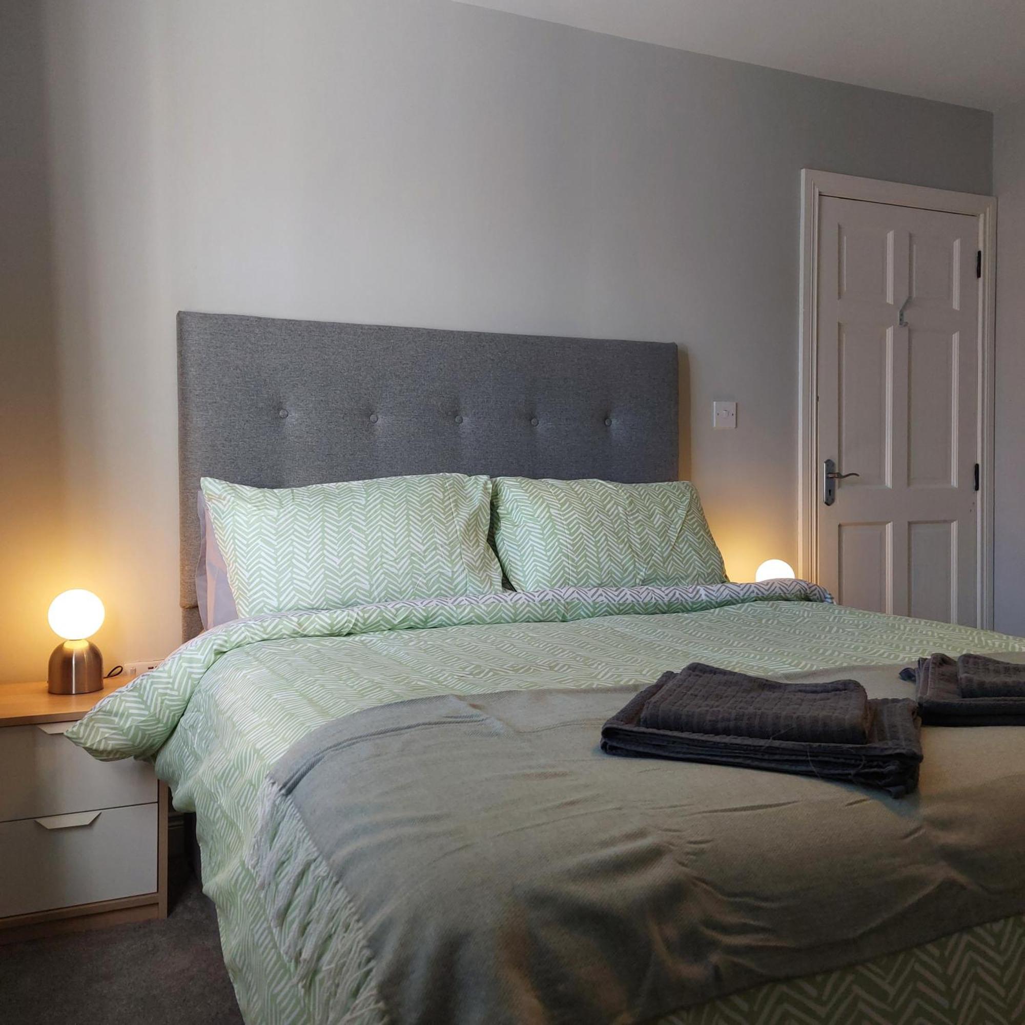 Lawnbrook Town House Hotell Belfast Eksteriør bilde